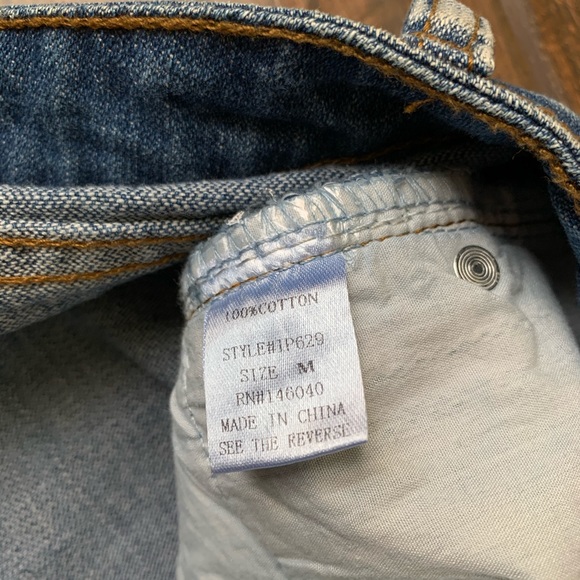 Signature Eight Medium Distressed Boyfriend Jeans - Picture 9 of 9